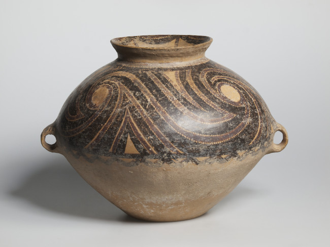 Voorraadpot gemaakt van aardewerk, Gansu, China, 3000-2000 v. Chr., 30 x 43 cm, Nationaal Museum van Wereldculturen, RV-3041-1