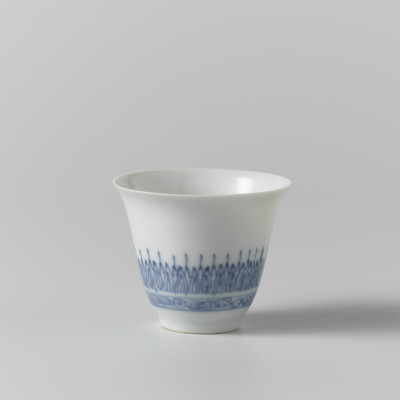 Figure 7 . A thin wine cup., Rijksmuseum, inv.nr .NG-1977-128-W-00.jpg